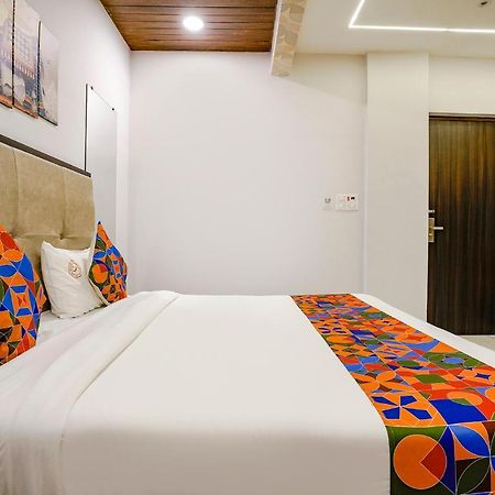 Fabhotel Swaraj Shirgaon  ภายนอก รูปภาพ