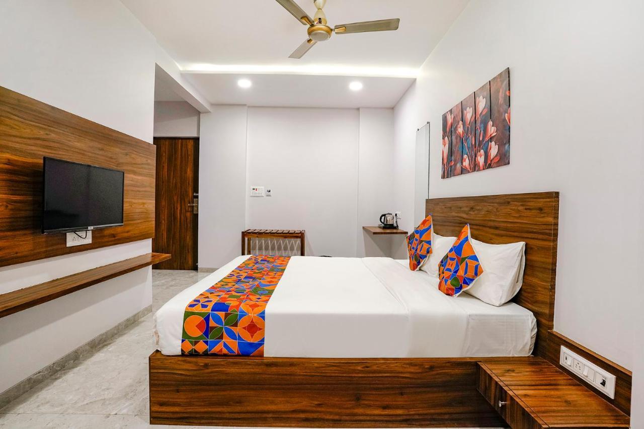 Fabhotel Swaraj Shirgaon  ภายนอก รูปภาพ