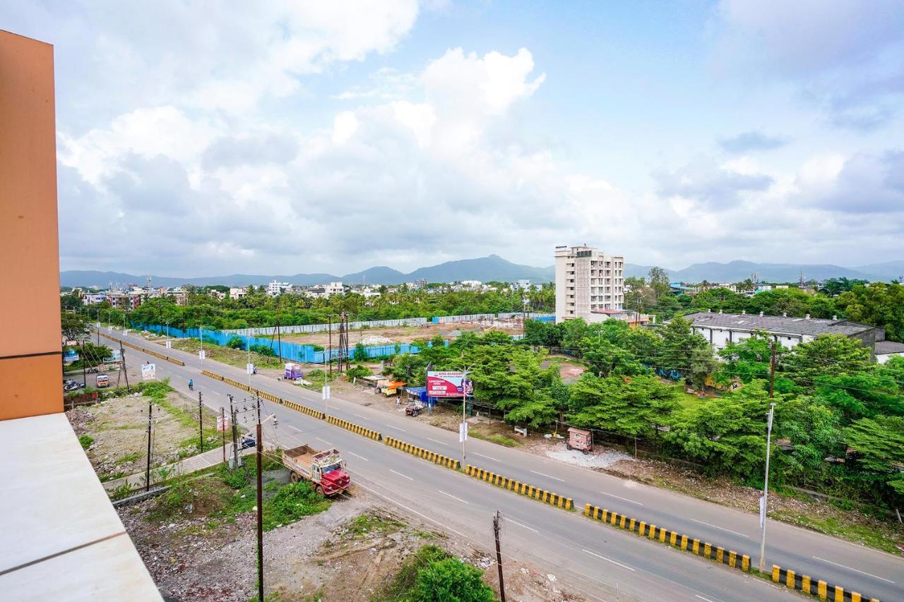 Fabhotel Swaraj Shirgaon  ภายนอก รูปภาพ