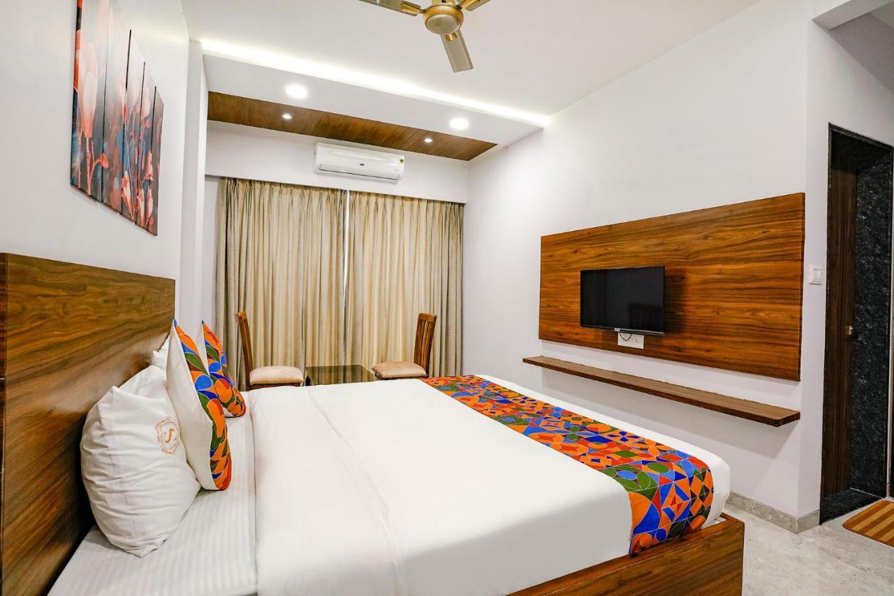 Fabhotel Swaraj Shirgaon  ภายนอก รูปภาพ