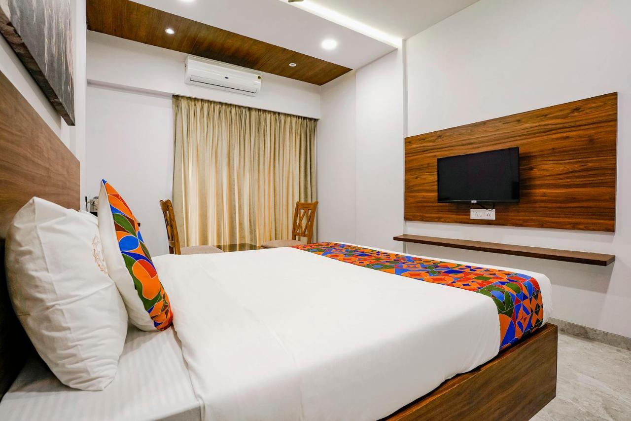 Fabhotel Swaraj Shirgaon  ภายนอก รูปภาพ